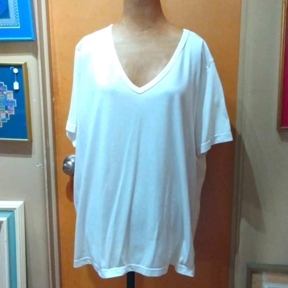 Roaman’s 1X Short Sleeved  accent shirt, 1X